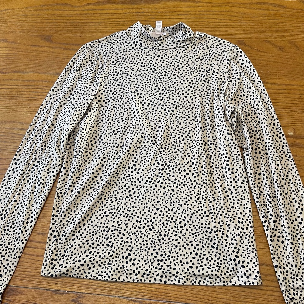Spotted Black and Tan Women's Top